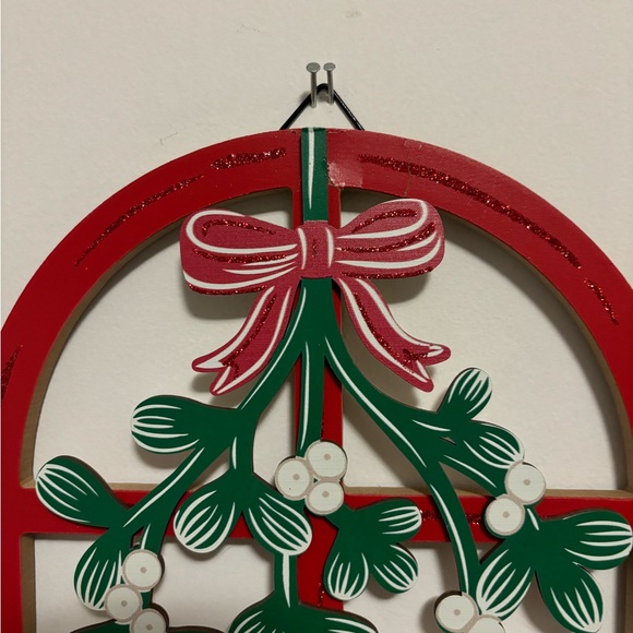 Michael’s Season’s Greetings Wall Decor - Picture 4 of 5